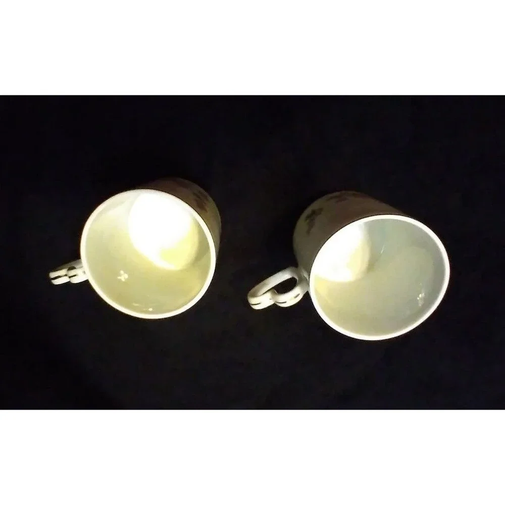 2 Lefton China 